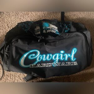 Luggage bag with wheels